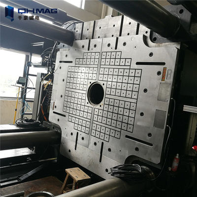 Alnico Magnetic Mold Clamping System 37mm Thickness Temperature Detection