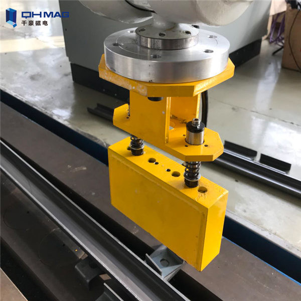 Workholding Material Handling